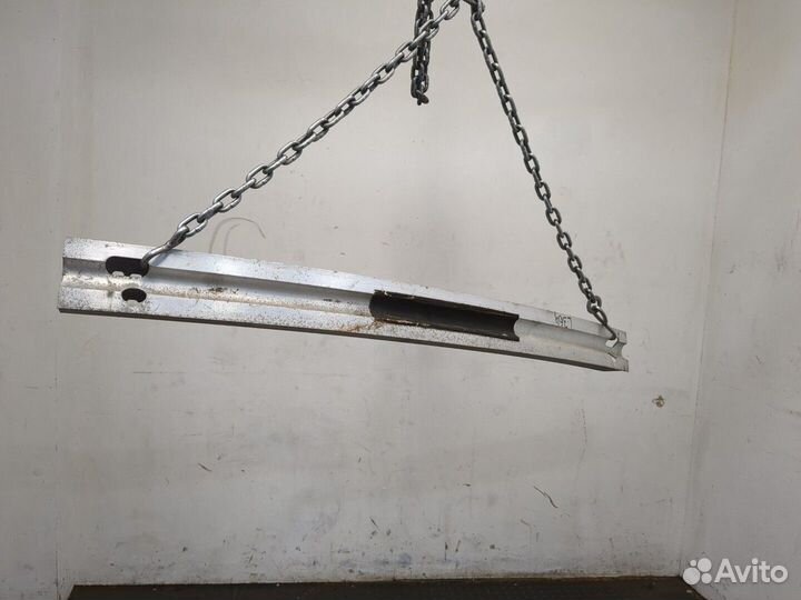 Усилитель бампера Lexus RX, 2001