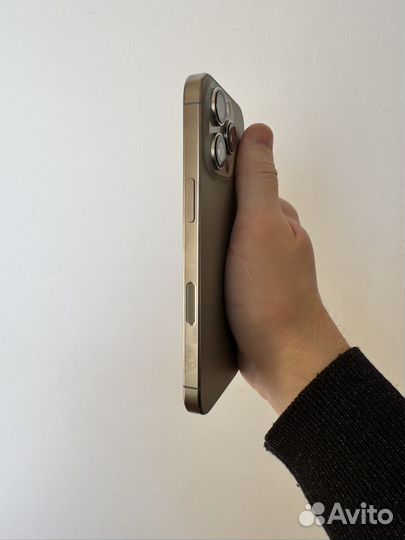 iPhone 16 Pro, 256 ГБ