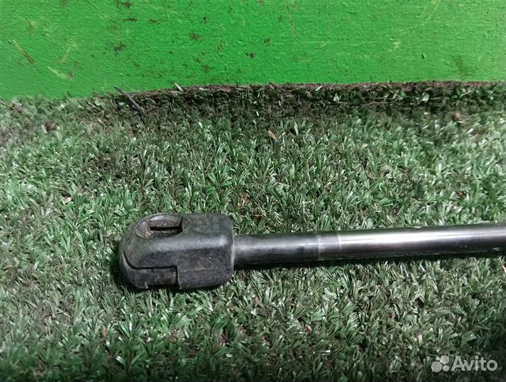 Амортизатор багажника левый Suzuki Ignis 2007