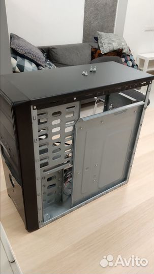 Корпус Gigabyte для компьютера