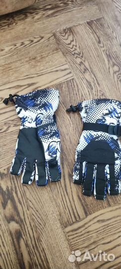 Перчатки зимние мужские для лыж и сноуборда