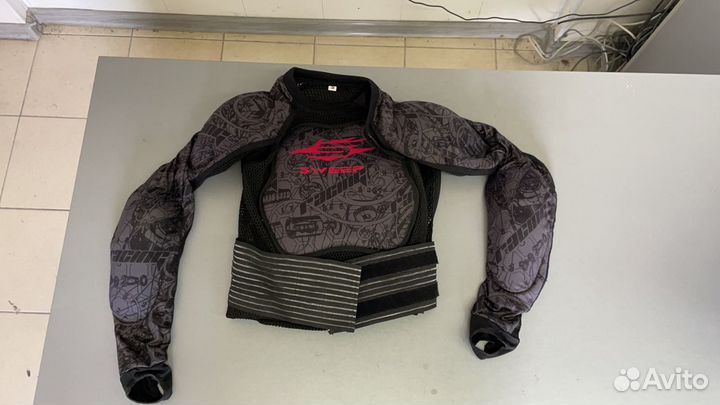 Мото черепаха Sweep Kusazuri