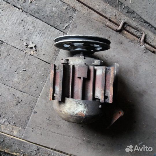 Двигатель 2квт, 1000об