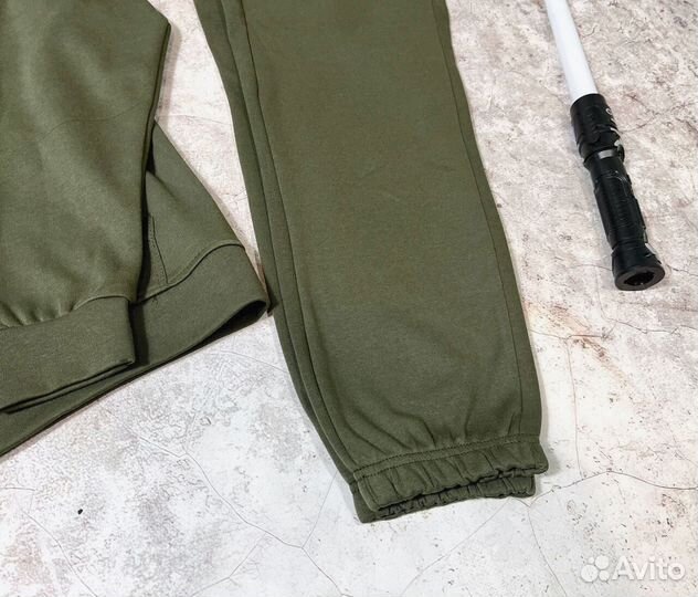 Спортивные костюмы Adidas