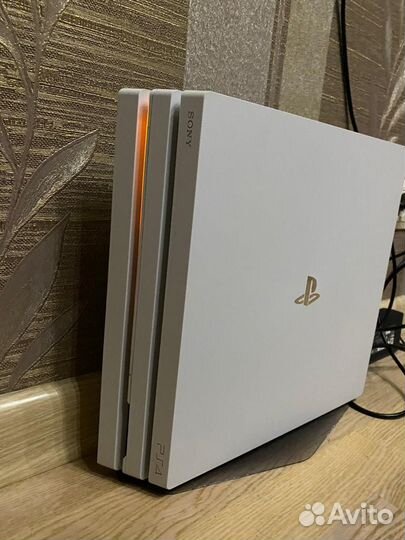 Sony playstation 4 pro 1tb