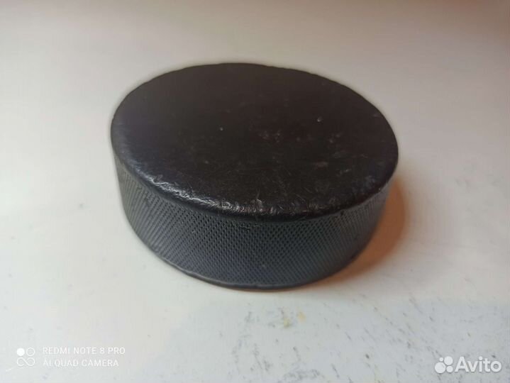 Шайба хоккейная бу