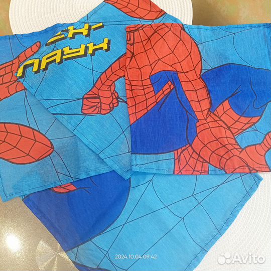 Носовые платки человек-паук новые 4шт