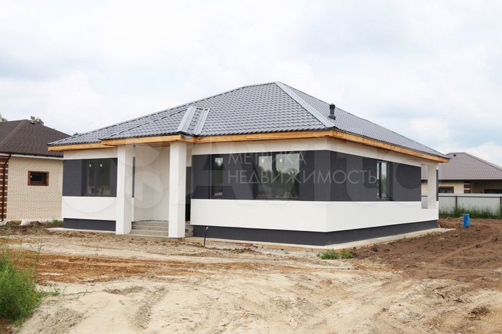 Дом 126 м² на участке 8 сот.