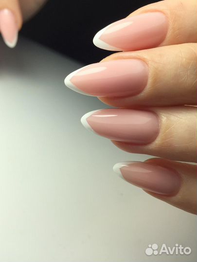 Маникюр педикюр Братиславская