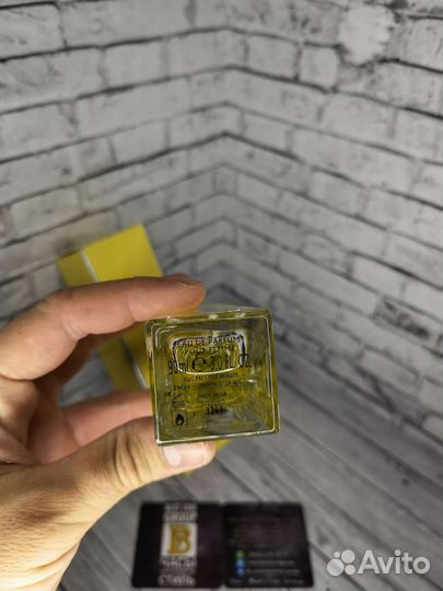 Женские духи Lacoste