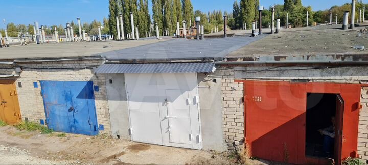 Гараж, > 30 м²