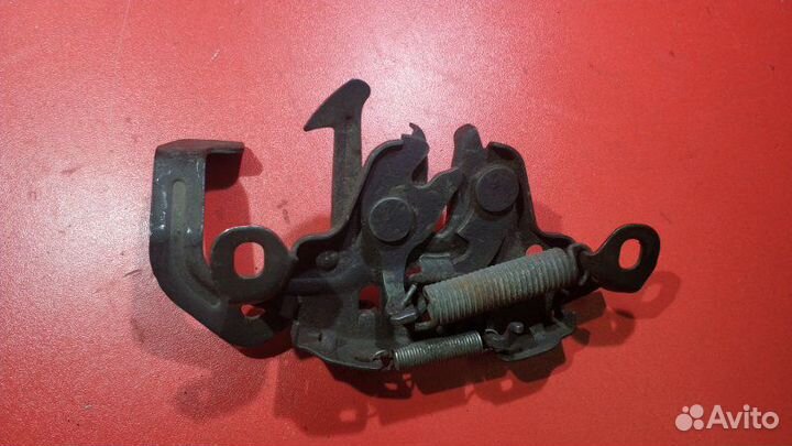 Замок капота Nissan Tino HV10 QG18DE 1998-2002