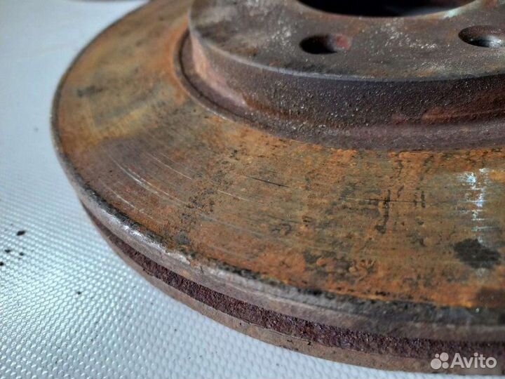 Тормозной диск Peugeot 206 хэтчбэк 1.4 KFW