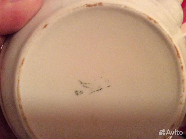 Чайник и сахарница маленького объема(для одного)