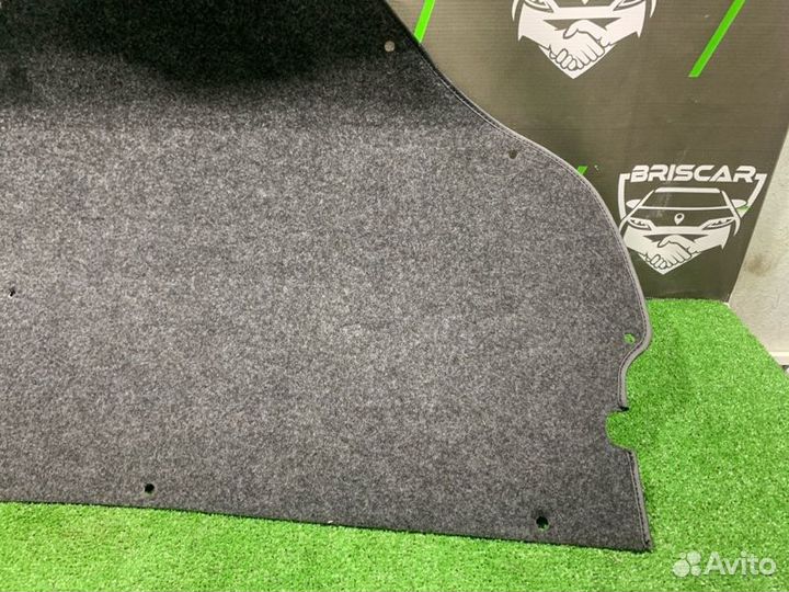 Обшивка крышки багажника Toyota Cresta GX100 1G-FE