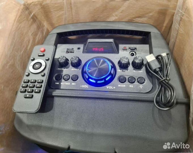 Блютуз колонка