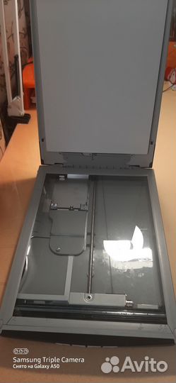 Планшетный сканер canon