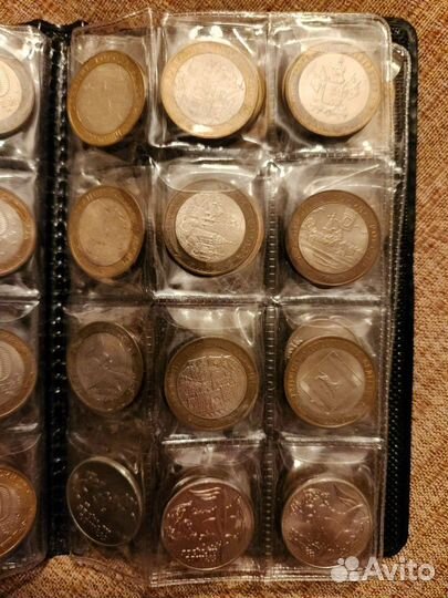 Юбилейный монеты города России и не только