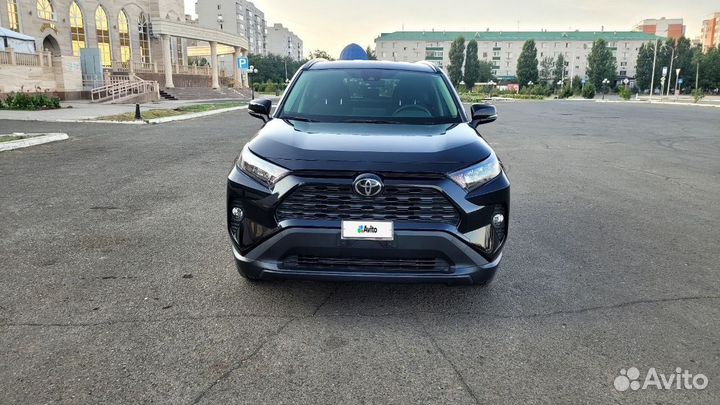 Toyota RAV4 2.5 AT, 2019, 57 000 км