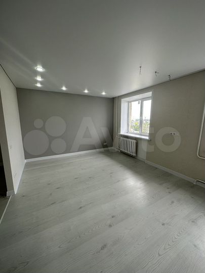 2-к. квартира, 45 м², 8/9 эт.