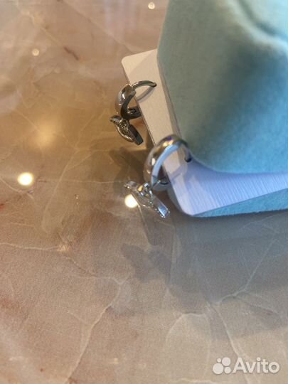 Серьги губы