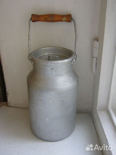 Бидон из алюминия с крышкой