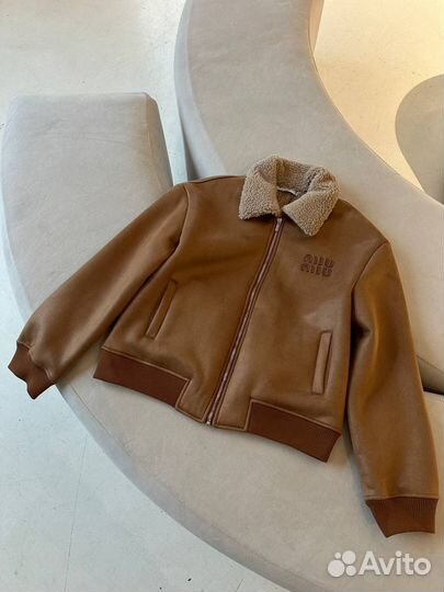 MIU MIU женская дублёнка в наличии