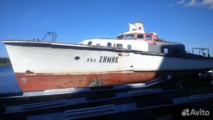 Катер Адмиралтеец 371У