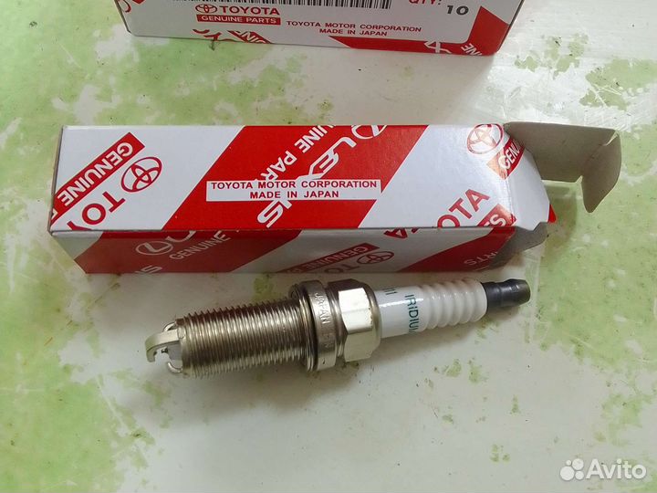 Свечи зажигания Toyota camry