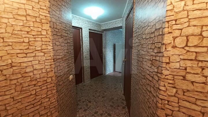 2-к. квартира, 52 м², 3/5 эт.