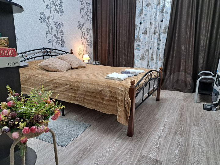 2-к. квартира, 52 м², 1/5 эт.