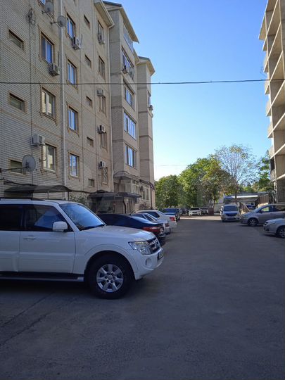 2-к. квартира, 61 м², 3/6 эт.