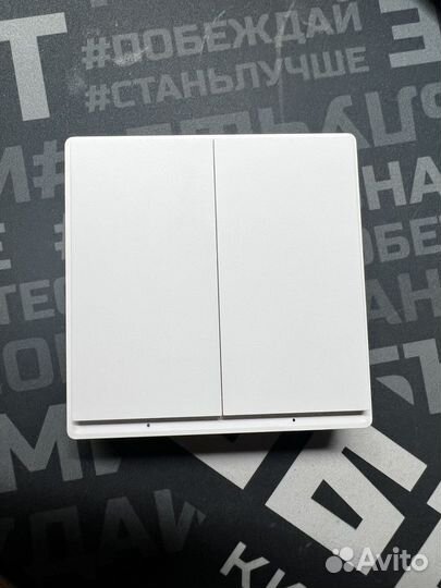 Умный выключатель Aqara E1