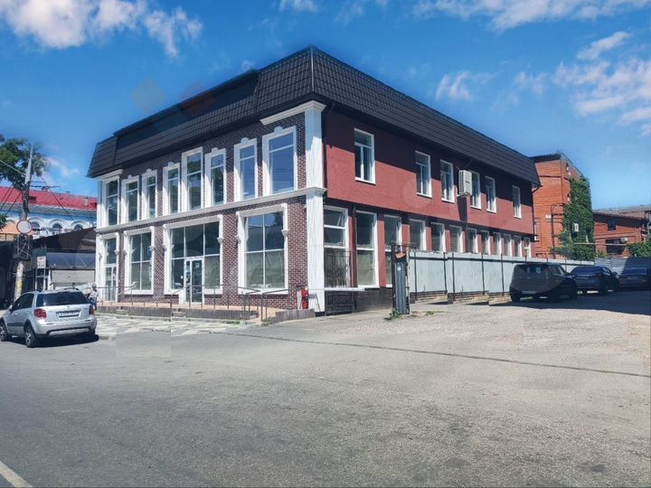 1 этаж на 1-й линии с ремонтом, 1000 м²