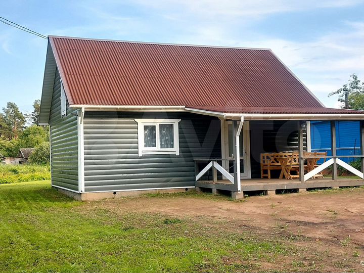 Дом 64 м² на участке 6 сот.