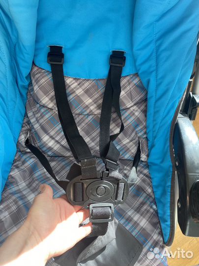 Прогулочная коляска