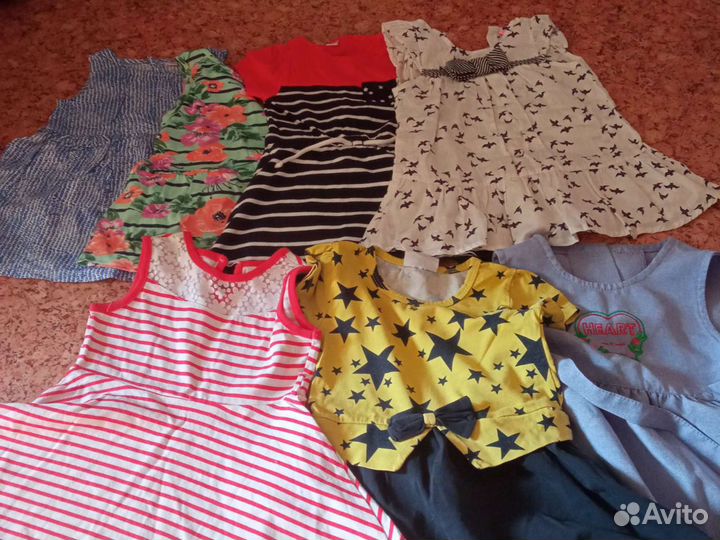 Одежда для девочки пакетом на один-два года
