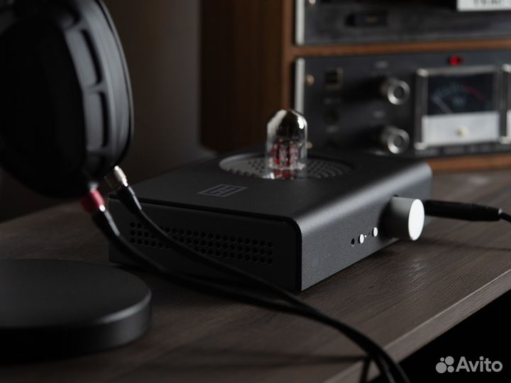 Schiit Lyr+ усилитель для наушников и пред, черный