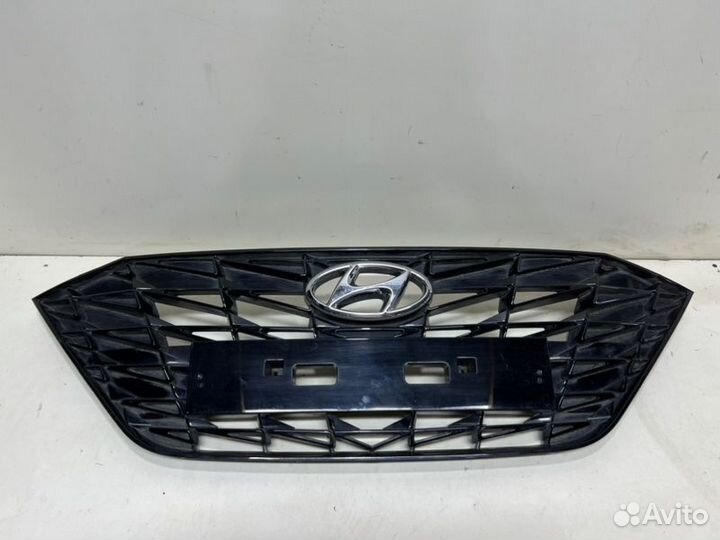 Решетка радиатора Hyundai Solaris 2 2020