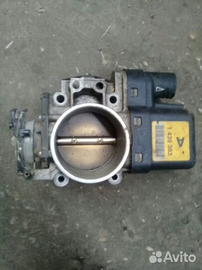 Дроссельная заслонка BMW M54 Бмв