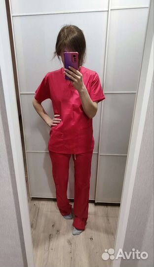 Костюм медицинский новый Delaware