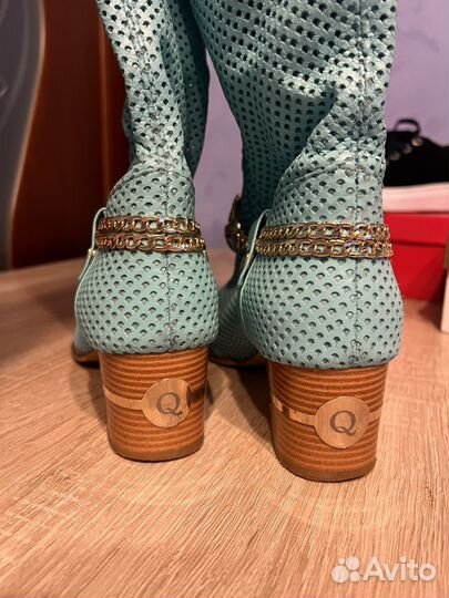 Женская обувь 39