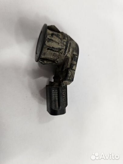 Датчик парковки (парктроник) задний Toyota Rav4 40