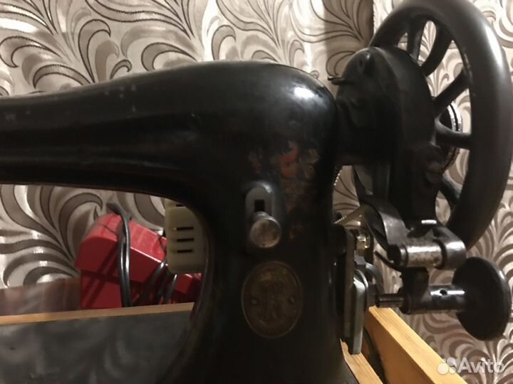 Швейная машинка