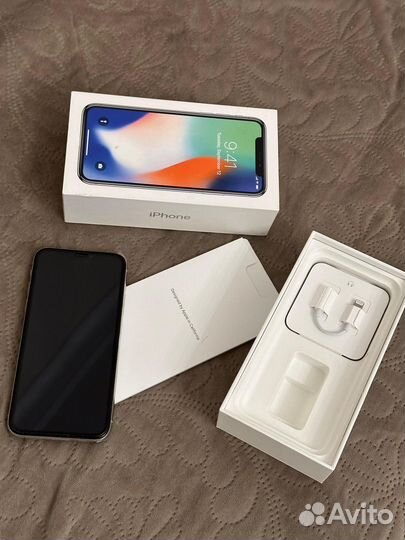 iPhone X, 256 ГБ
