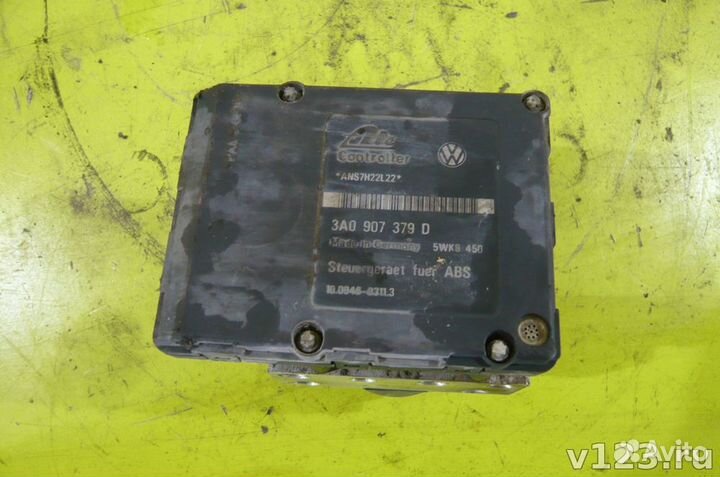 Блок ABS Volkswagen Golf 3 Vento 1991-1997 22060