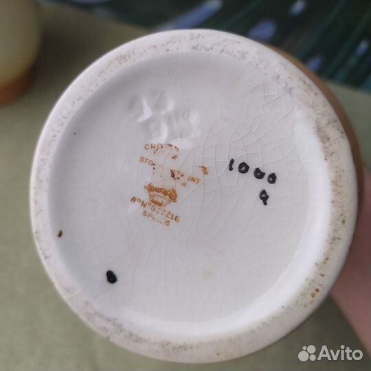 Антикварные вазы Crown Devon