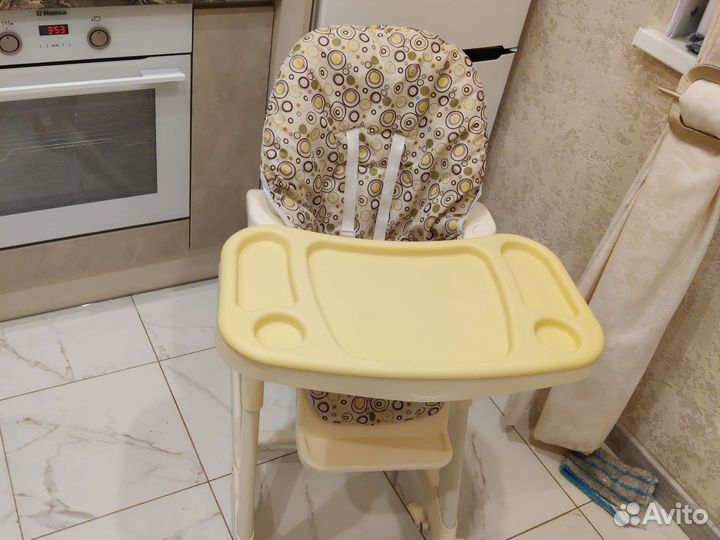 Стульчик для кормления Esspero Melissa - Pea