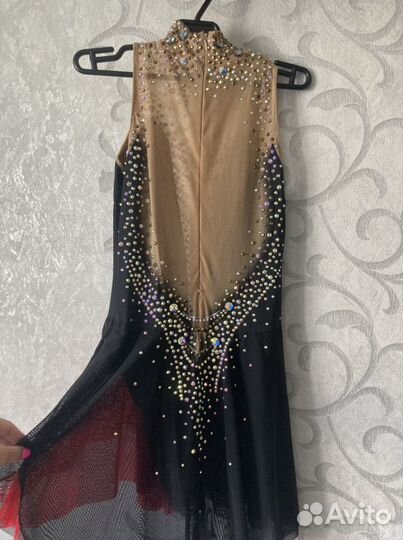 Платье для фигурного катания