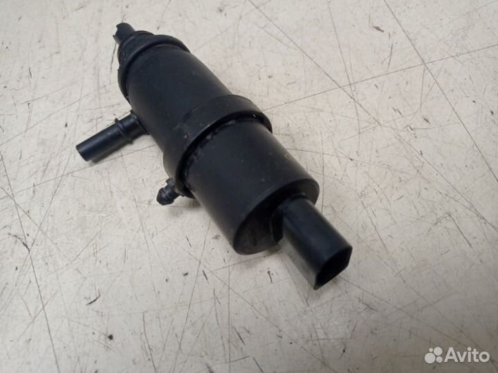 Насос омывателя фар Jeep Grand Cherokee WK2 2012